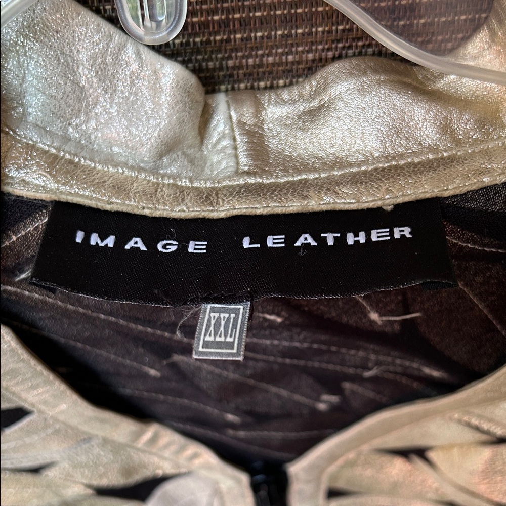 Image Leather Elegant Gold Leaf Pattern Women's J… - image 2